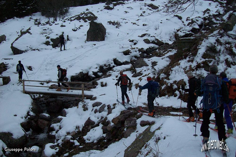 05- quì in basso, la neve scarseggia .jpg